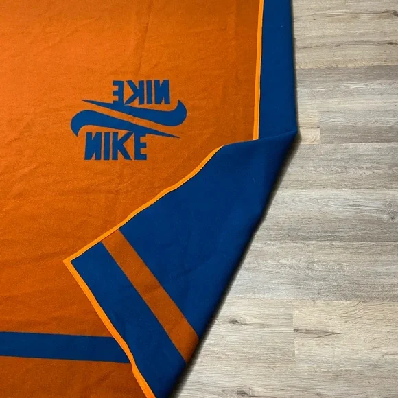 NIKE Vintage Blue Orange Authentic Pendleton Rare Blanket in Box - Picture 10 of 15